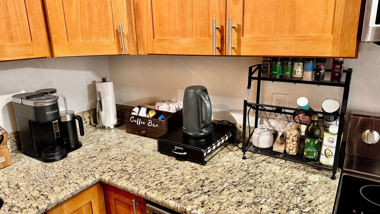 Photo of Kitchen in White Center