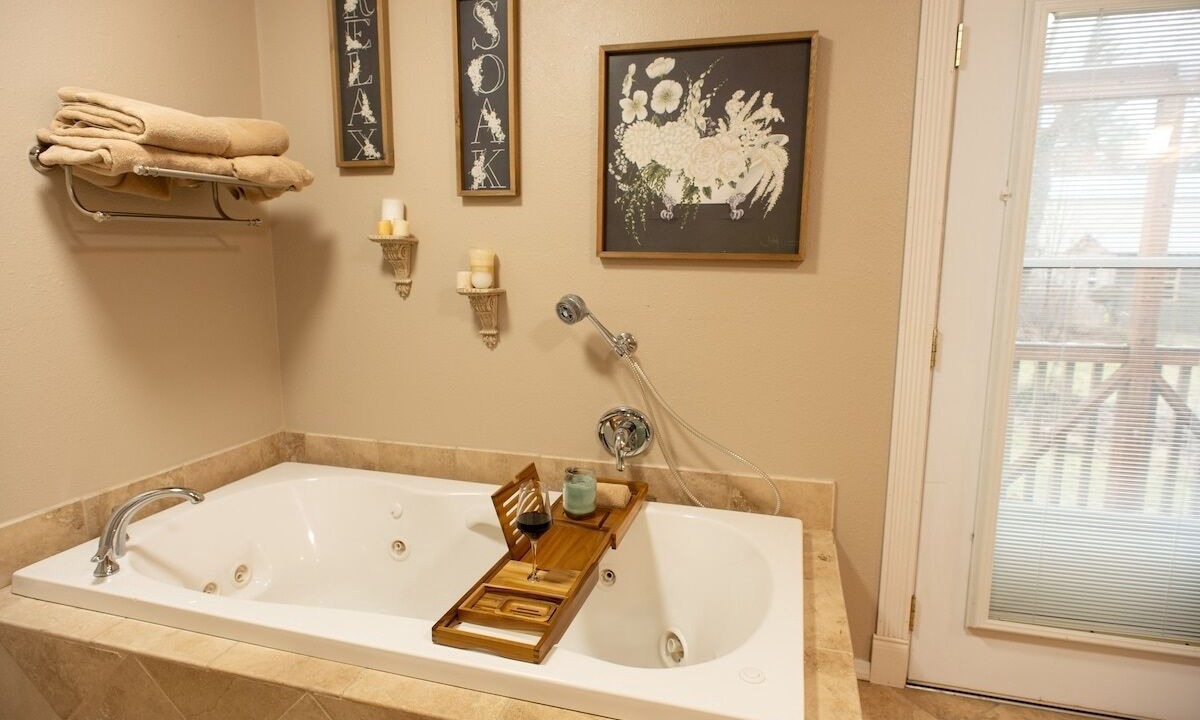 Photo of Bathroom in Deer Park