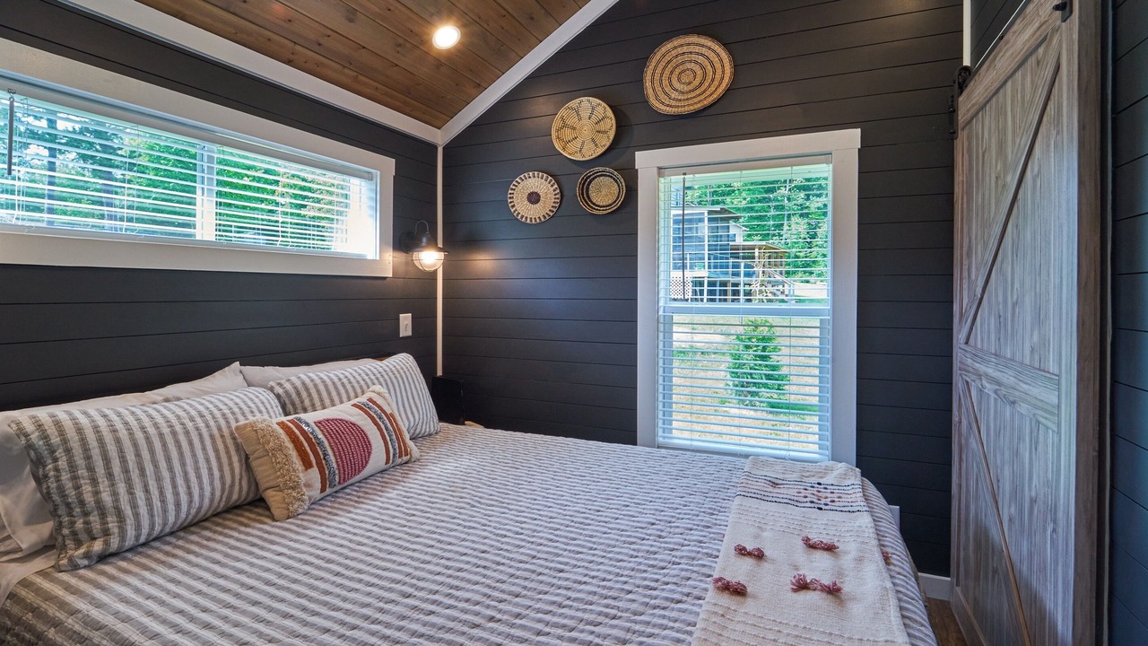 Photo of Bedroom in Sevierville
