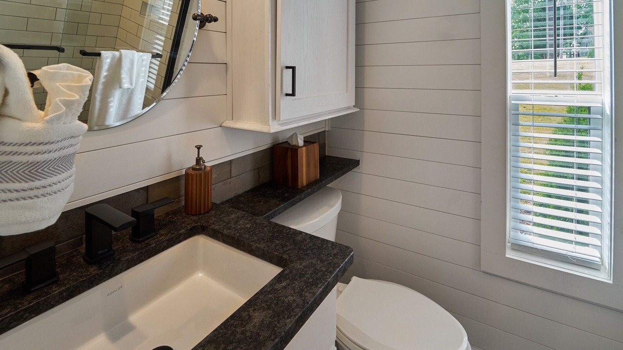 Photo of Bathroom in Sevierville