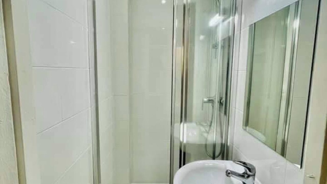 Photo of Bathroom in Cachan