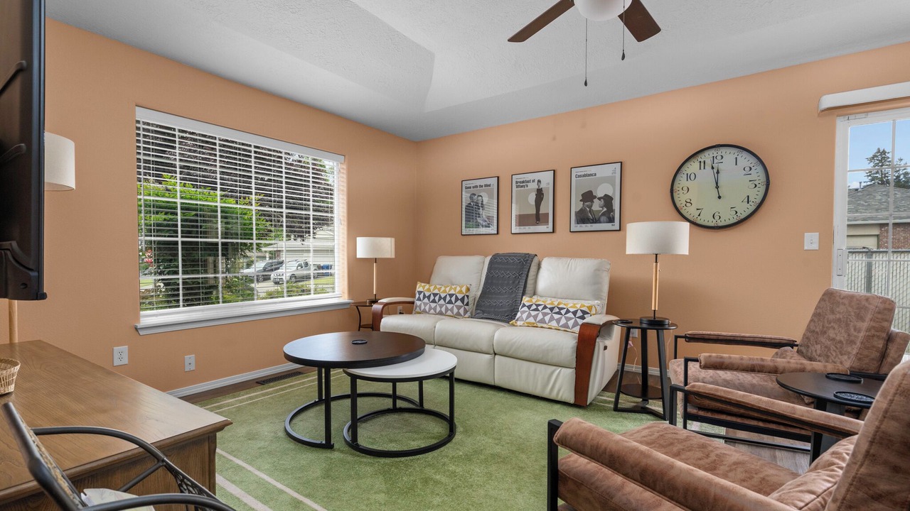 Photo of Livingroom in Keizer