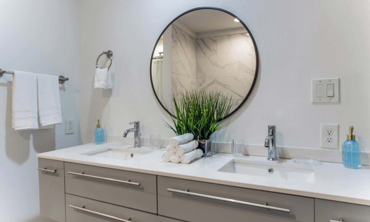 Photo of Bathroom in Castle Hills