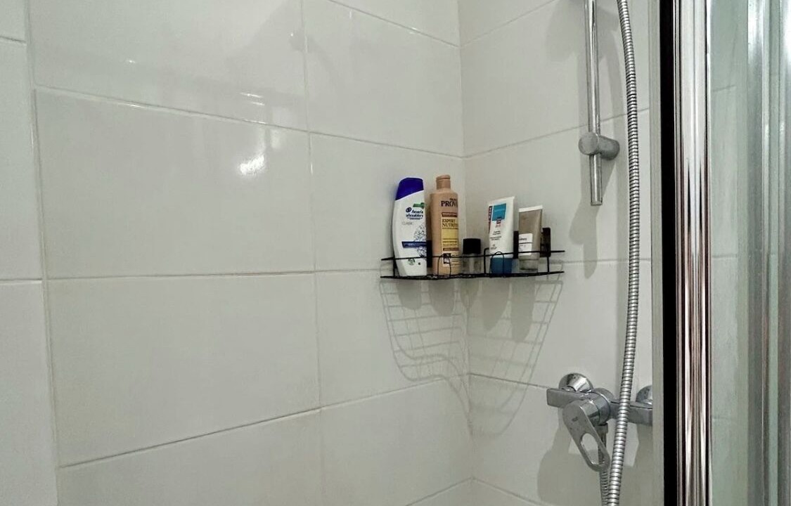 Photo of Bathroom in Cachan
