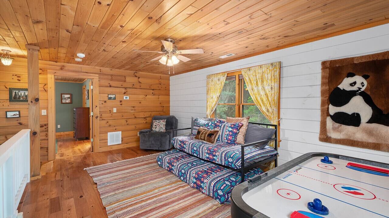 Photo of Bedroom in Vein Mountain
