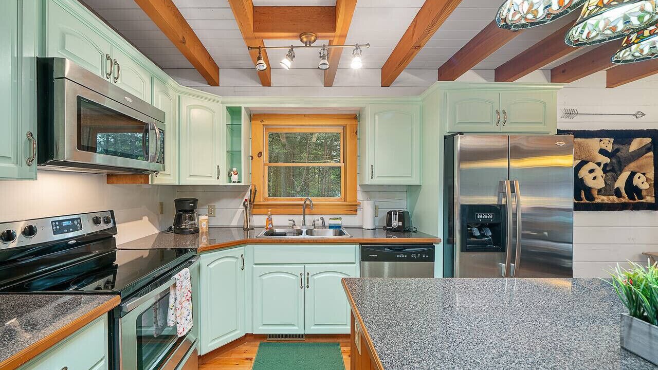 Photo of Kitchen in Vein Mountain