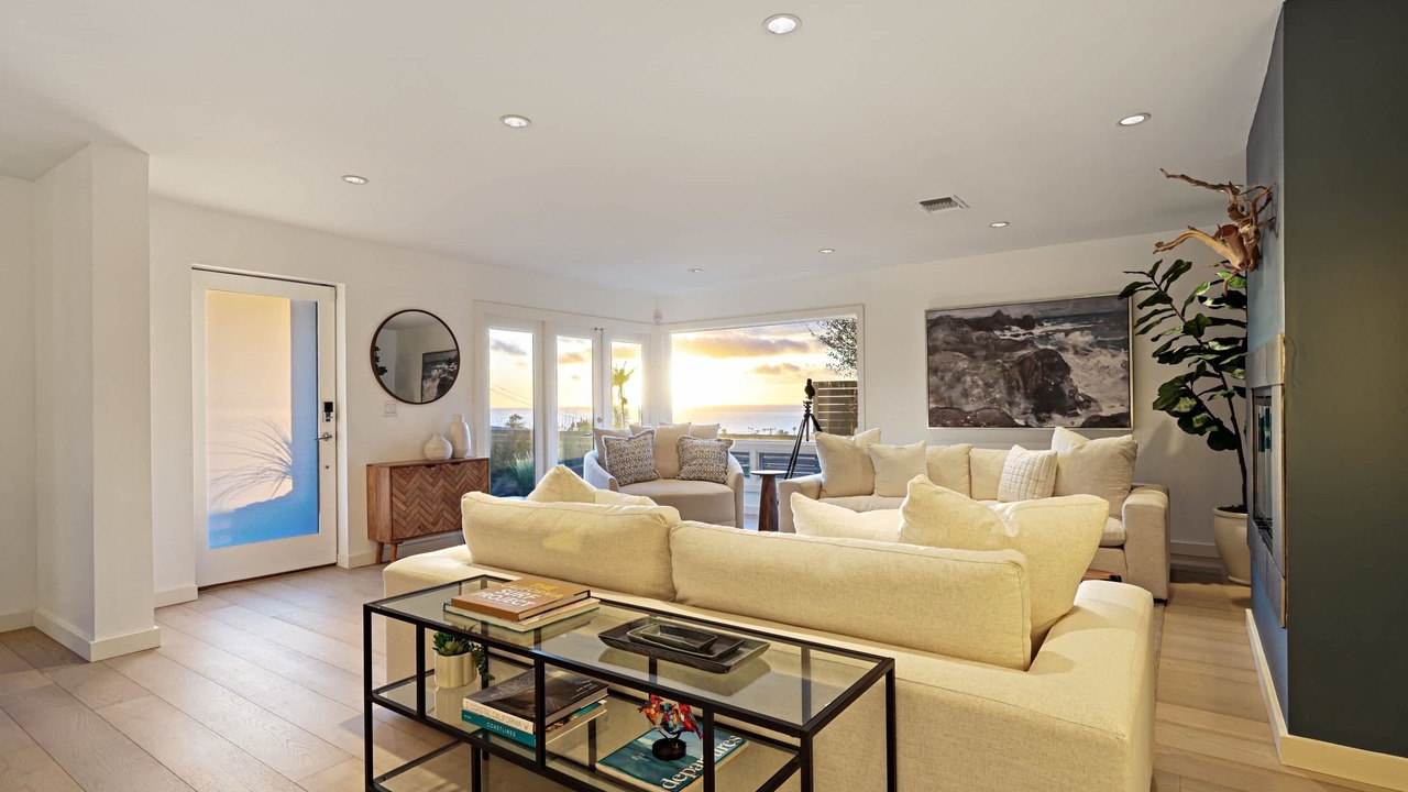 Photo of Livingroom in Point Loma