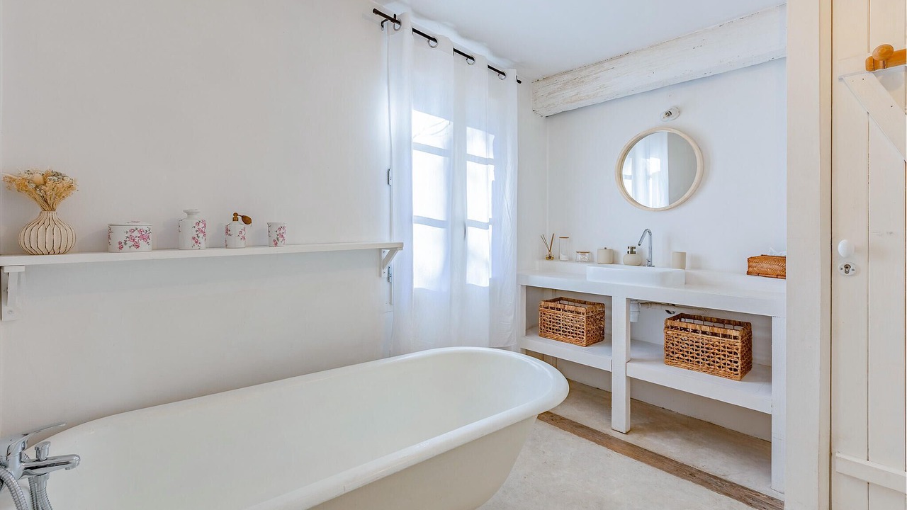 Photo of Bathroom in Rouet