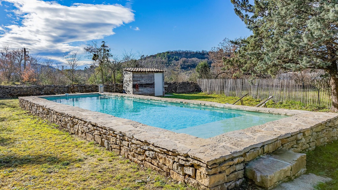 Photo of Outdoor in Rouet