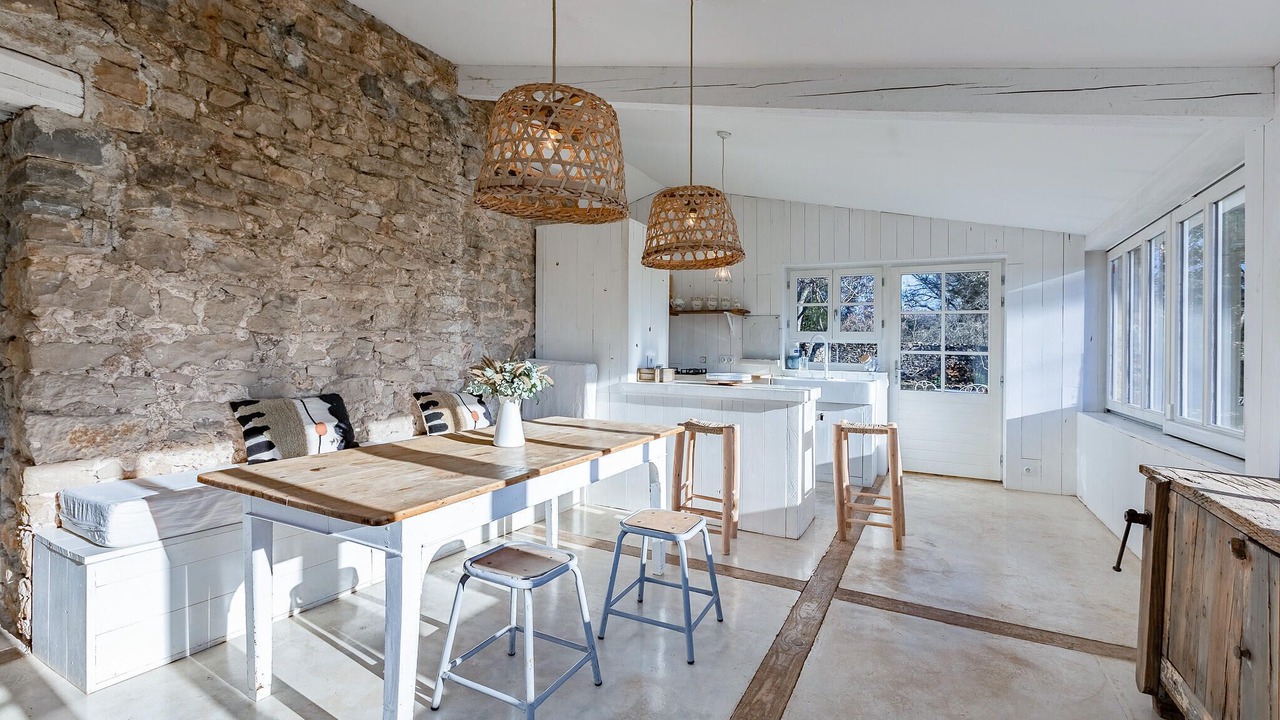 Photo of Others in Rouet