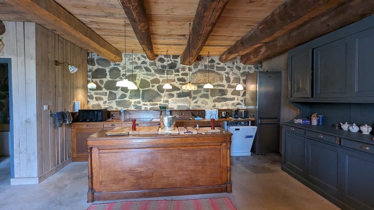 Photo of Kitchen in Saint-Urcize