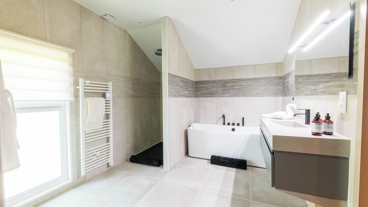 Photo of Bathroom in Saint-Hilaire-le-Petit