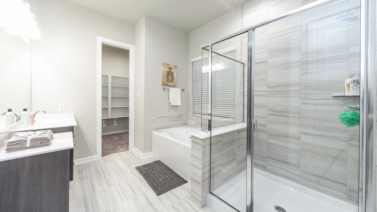 Photo of Bathroom in Sienna Plantation