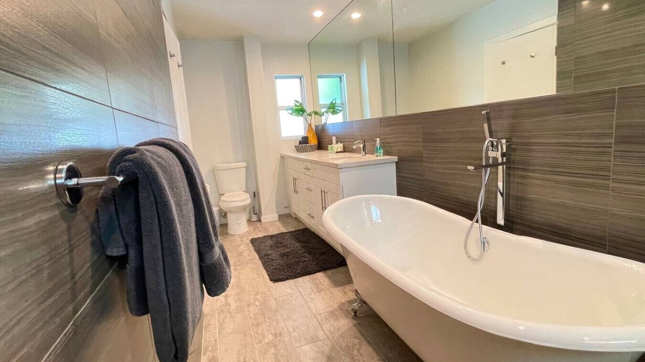 Photo of Bathroom in The Mesa