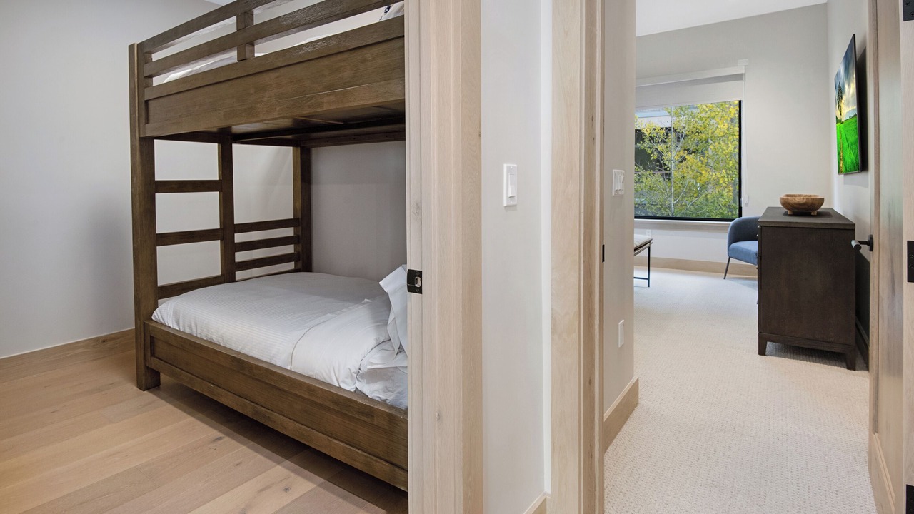 Photo of Bedroom in Avon
