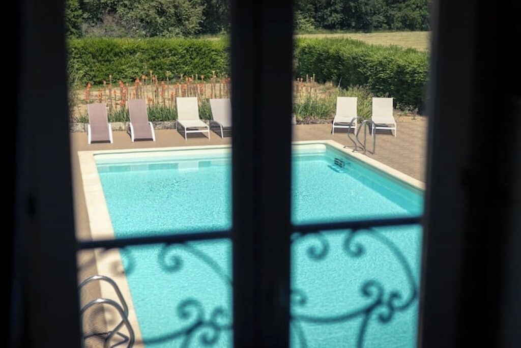 Photo of Outdoor in Saires