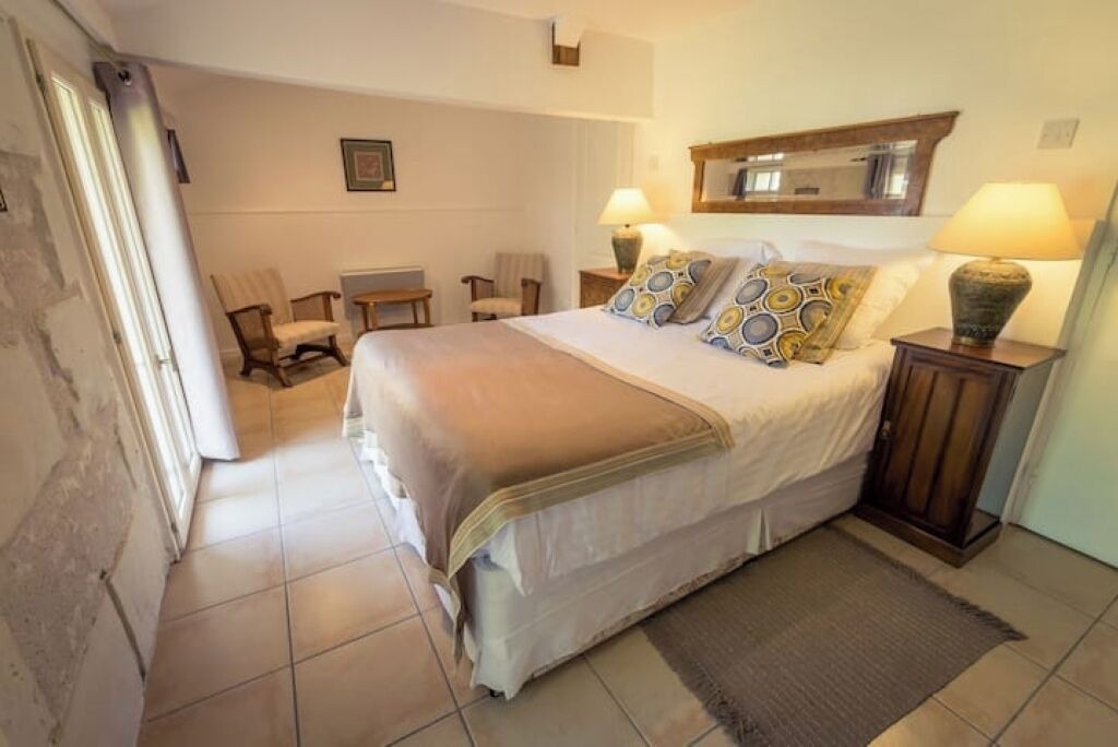 Photo of Bedroom in Saires