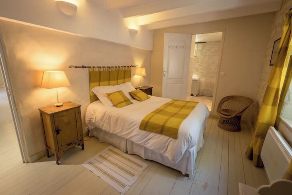 Photo of Bedroom in Saires