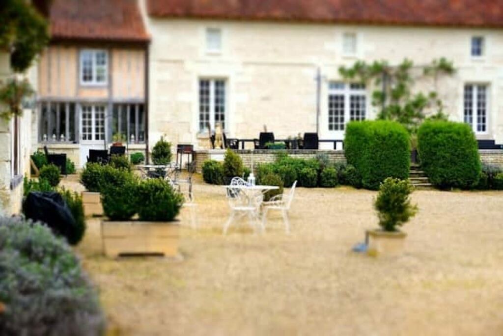 Photo of Outdoor in Saires