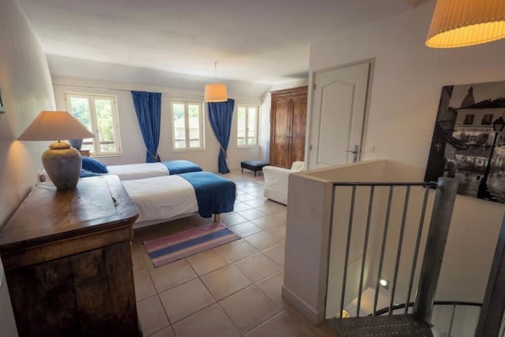 Photo of Bedroom in Saires