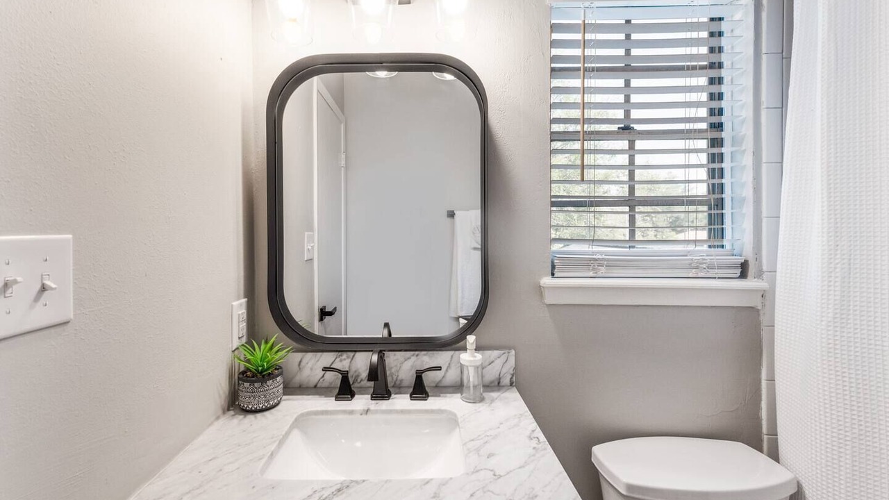 Photo of Bathroom in North Austin Civic Association