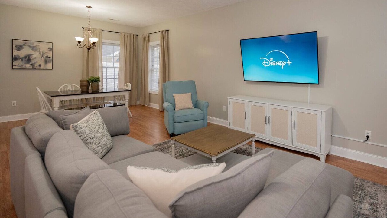 Photo of Livingroom in Lynchburg
