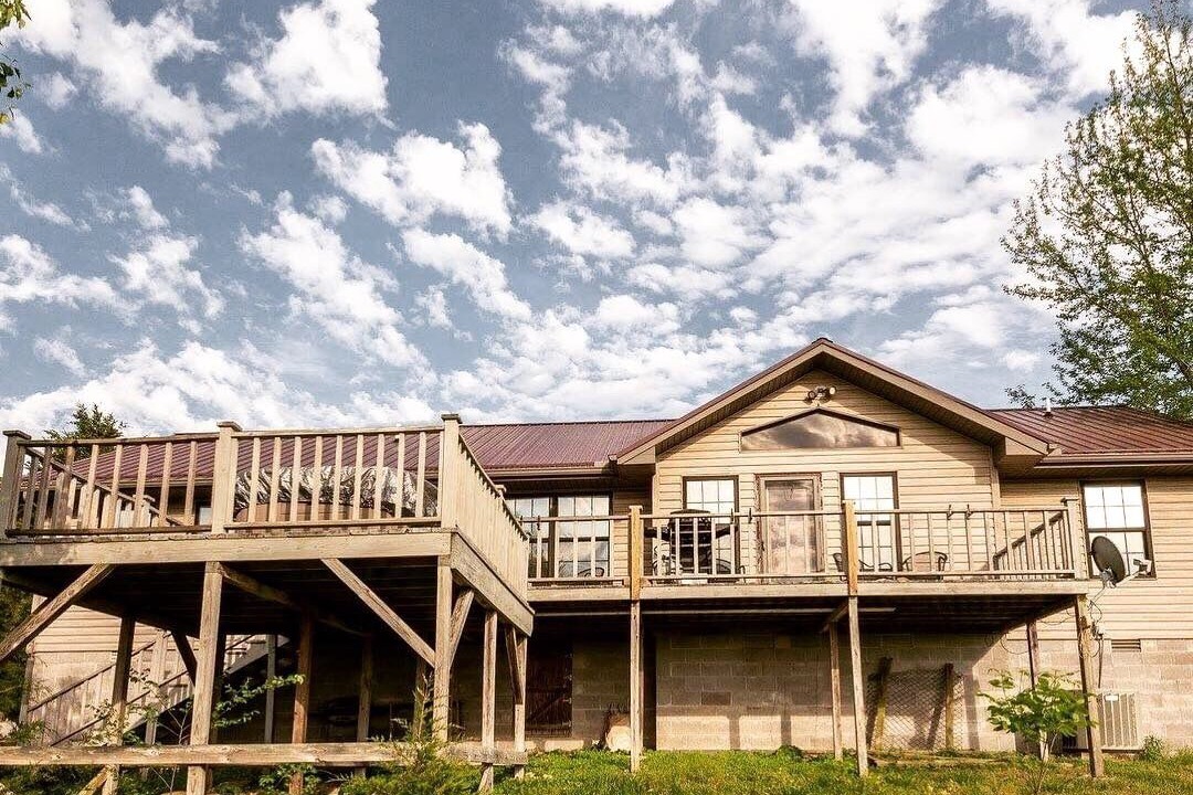 Photo of Outdoor in Harriet