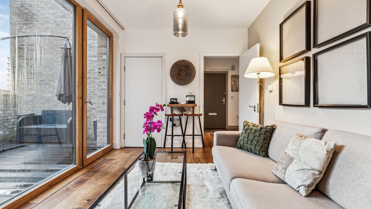 Photo of Livingroom in Notting Dale