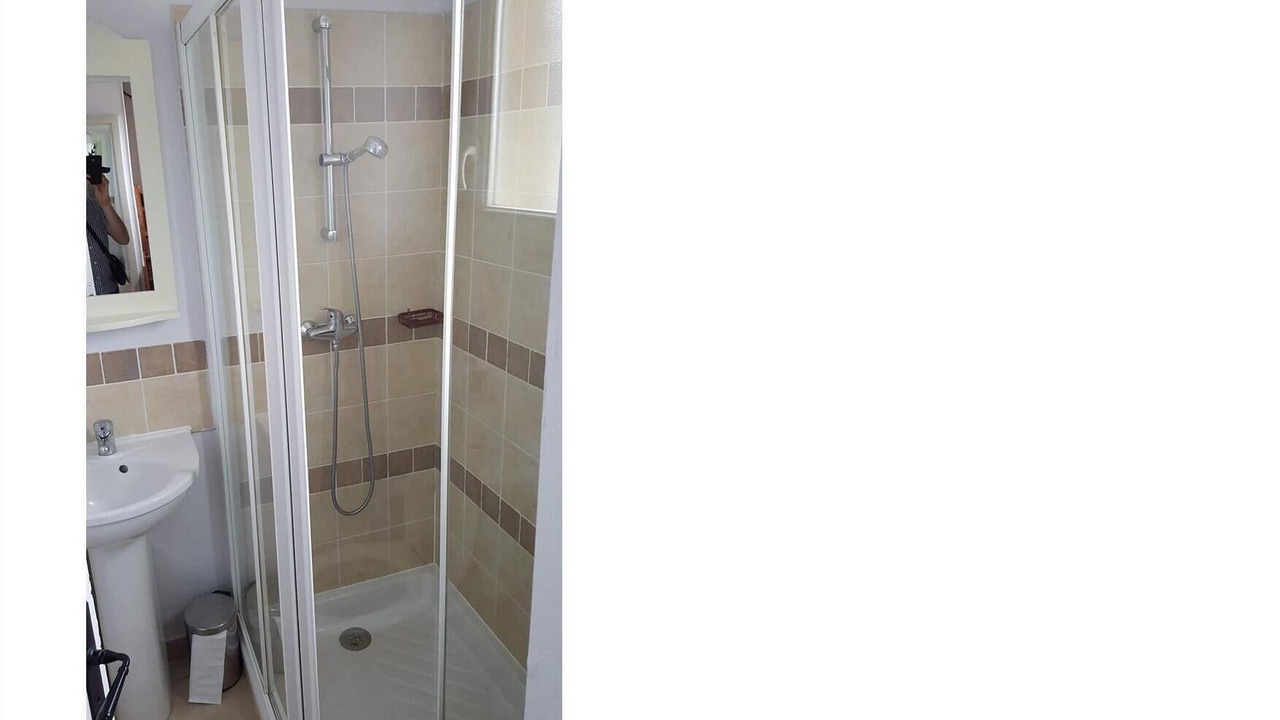 Photo of Bathroom in Rouret