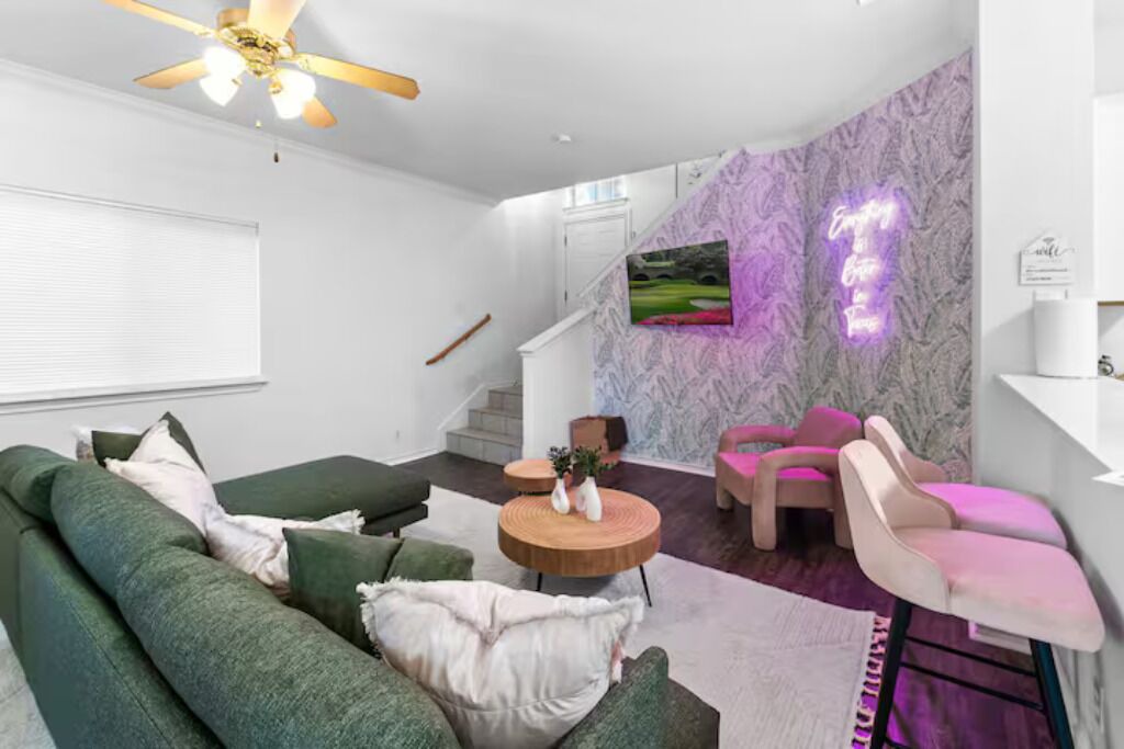 Photo of Livingroom in Austin
