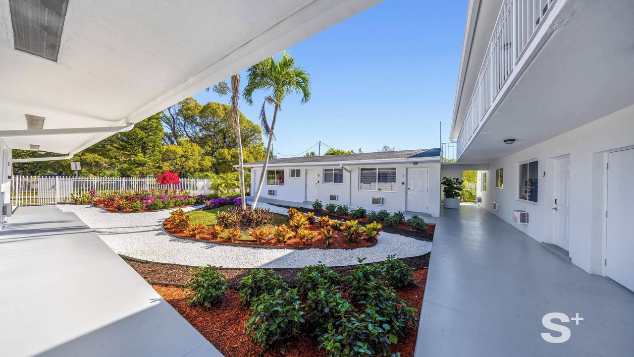 Photo of Outdoor in North Miami