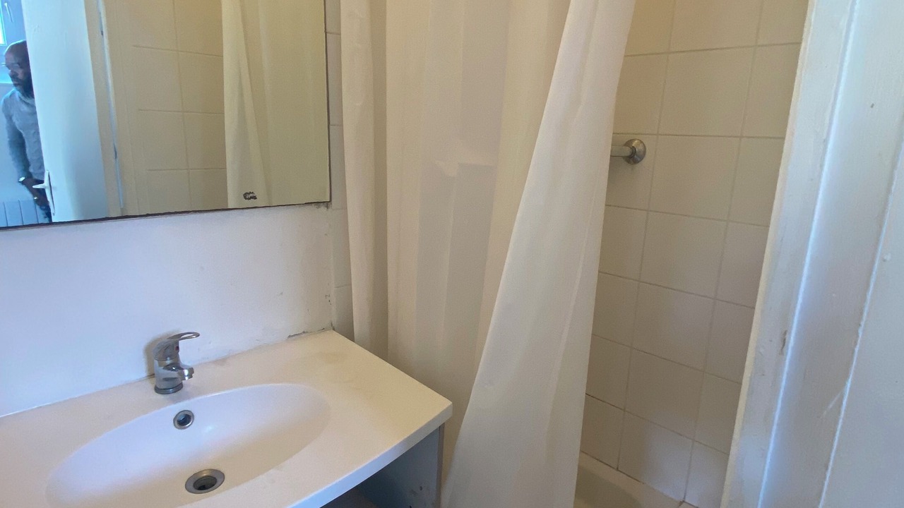 Photo of Bathroom in Croix Rousse