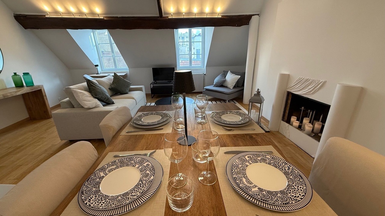 Photo of Livingroom in Saint-Germain-en-Laye