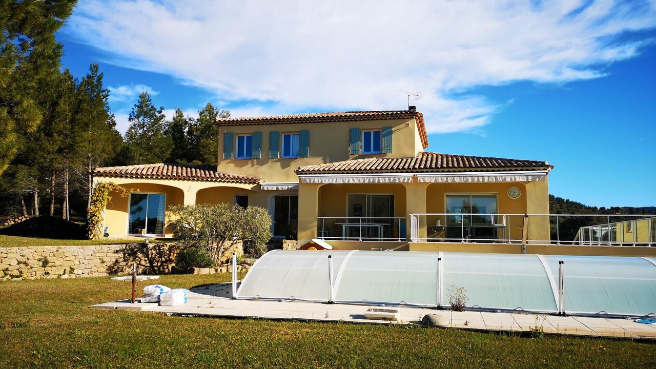 Photo of Outdoor in Aureille