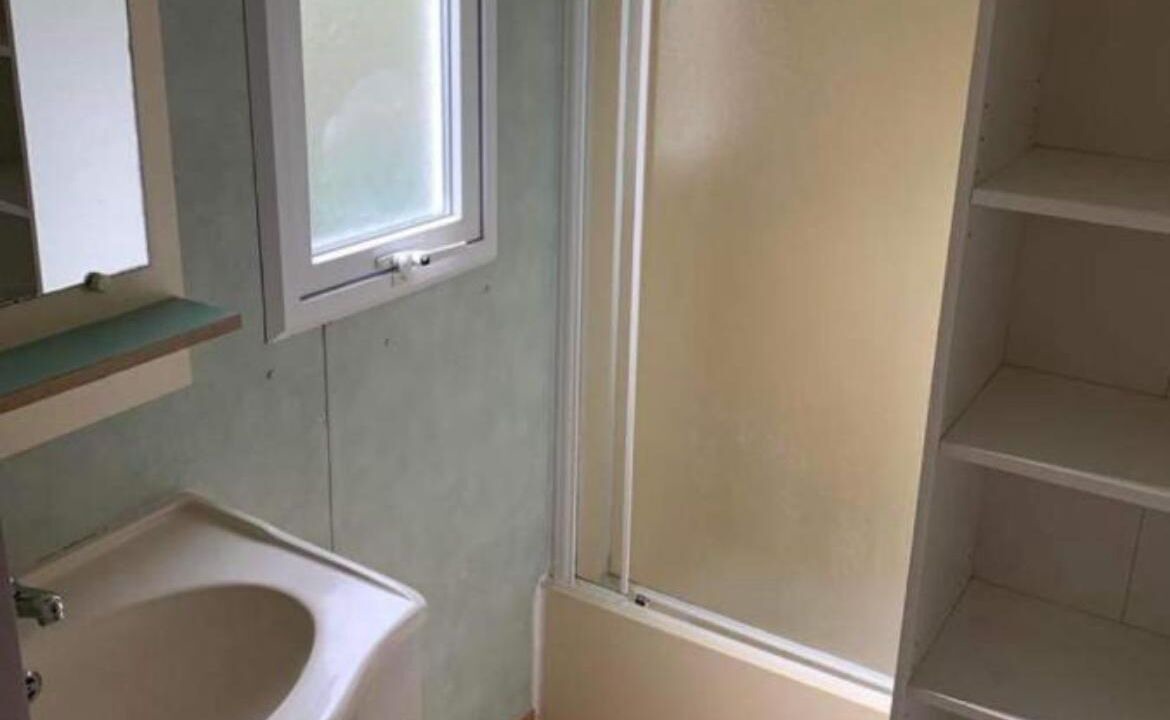 Photo of Bathroom in Castillonnes
