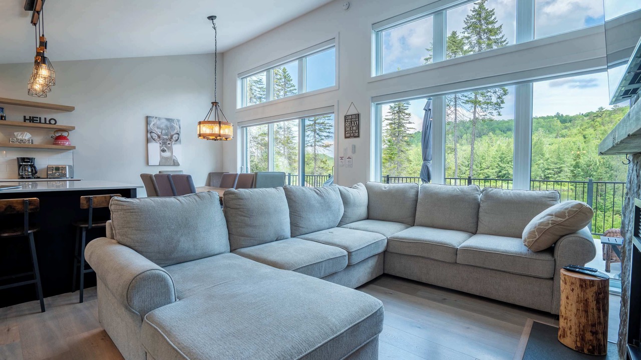 Photo of Livingroom in Saint Come