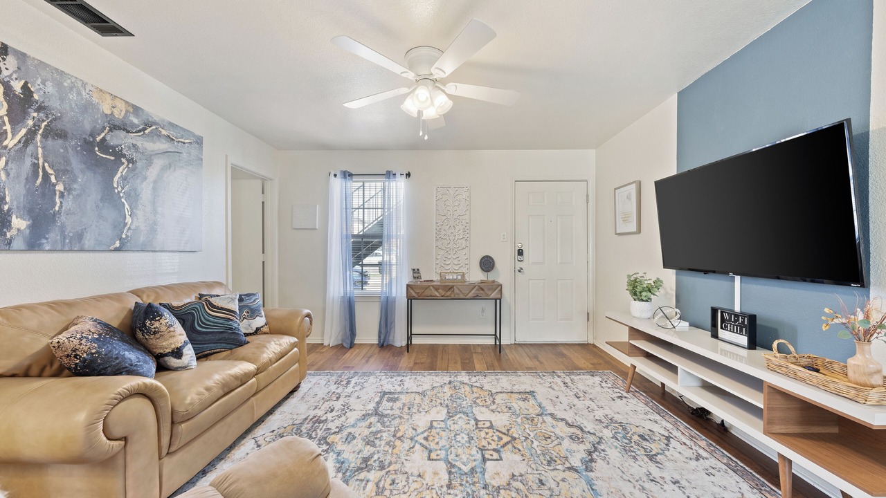 Photo of Livingroom in Killeen