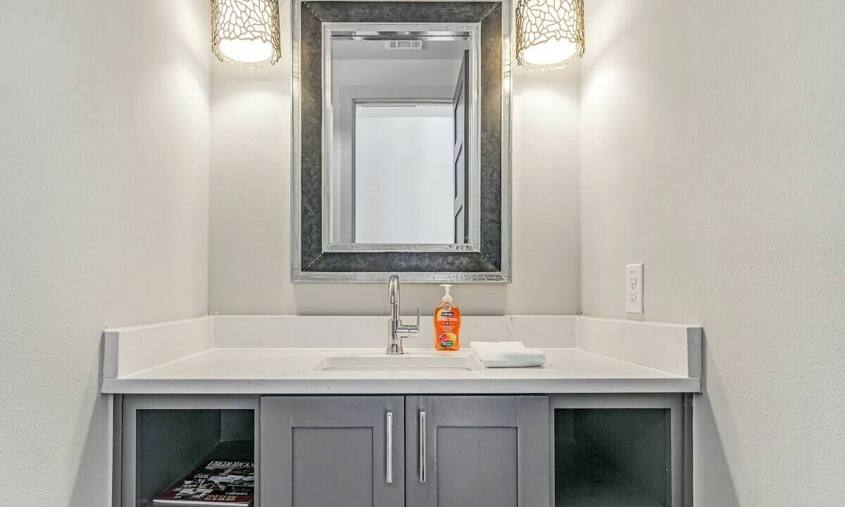 Photo of Bathroom in Burnet
