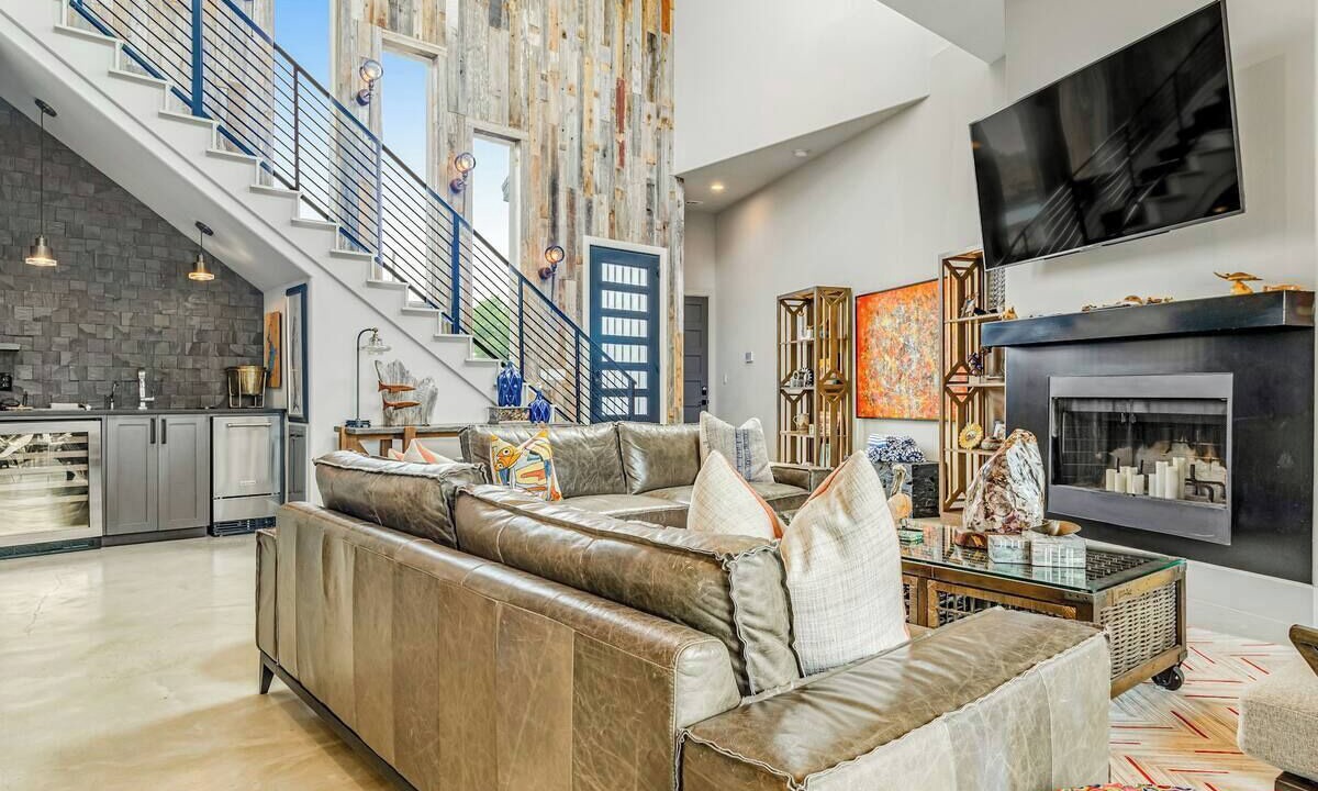 Photo of Livingroom in Burnet