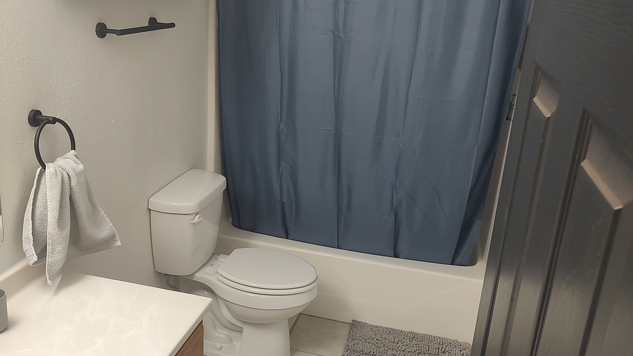Photo of Bathroom in Iola