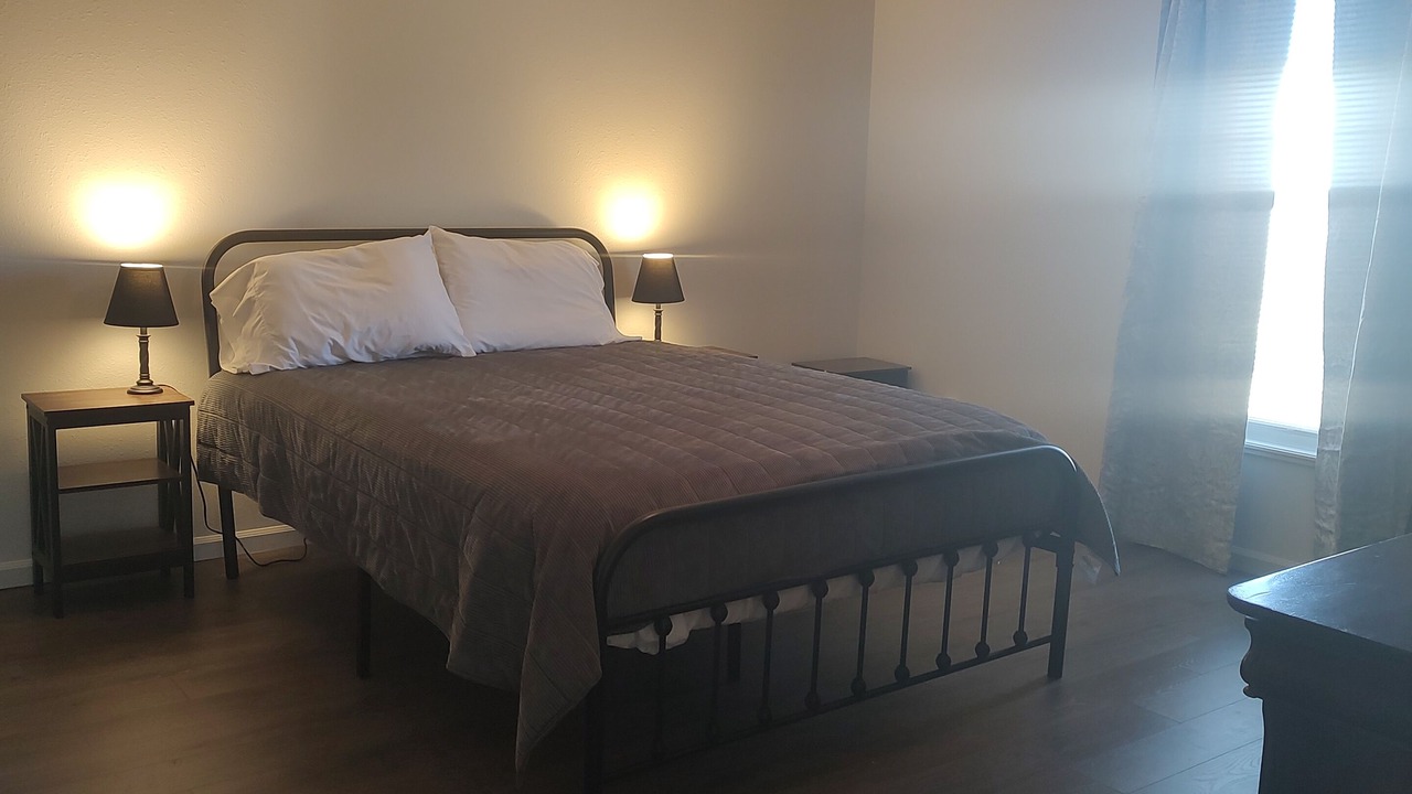 Photo of Bedroom in Iola