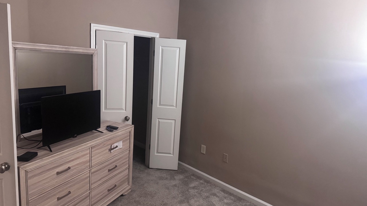 Photo of Others in Northlake