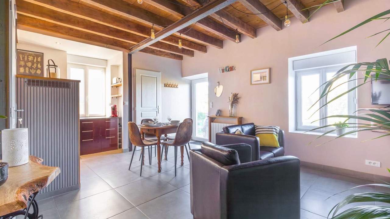 Photo of Livingroom in Meilly-sur-Rouvres