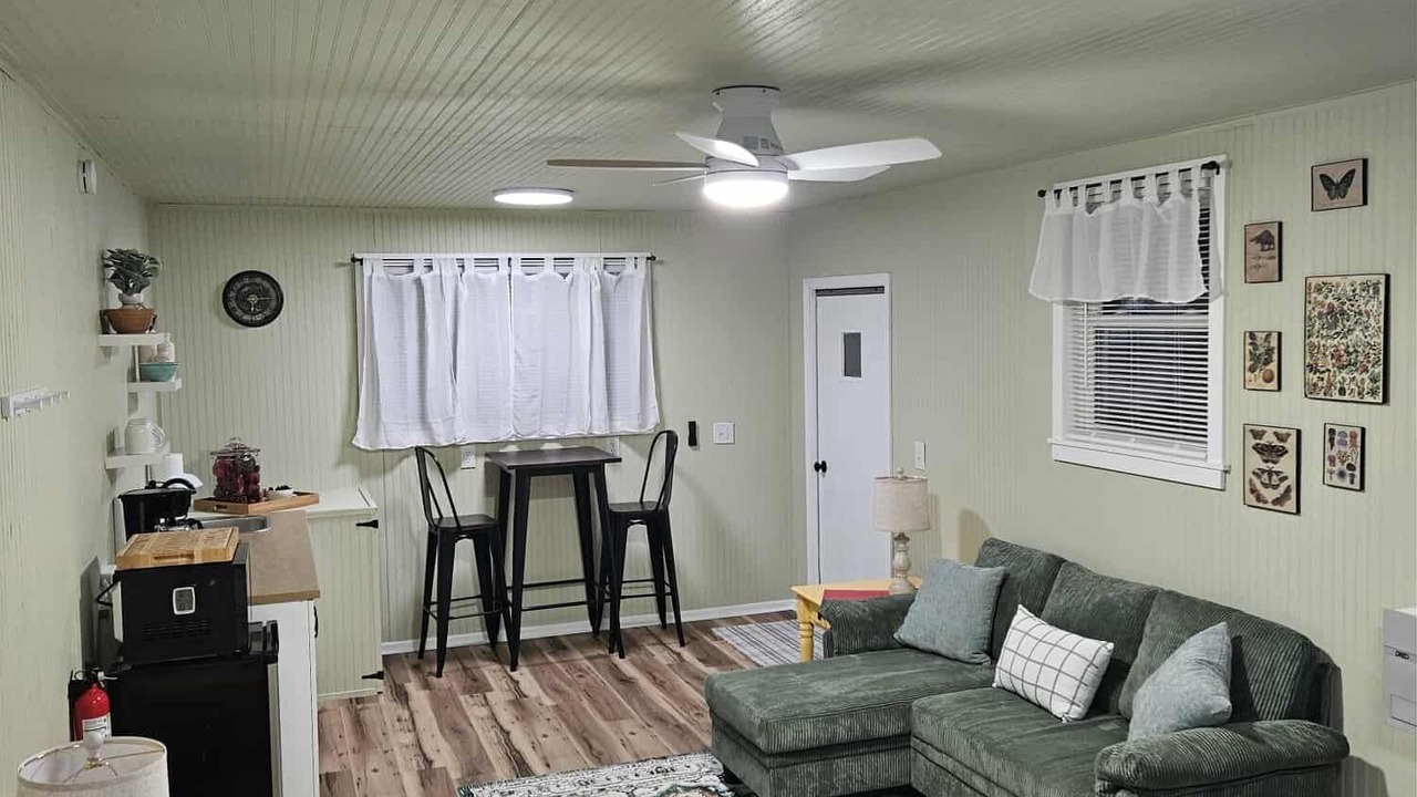 Photo of Livingroom in East Meredith
