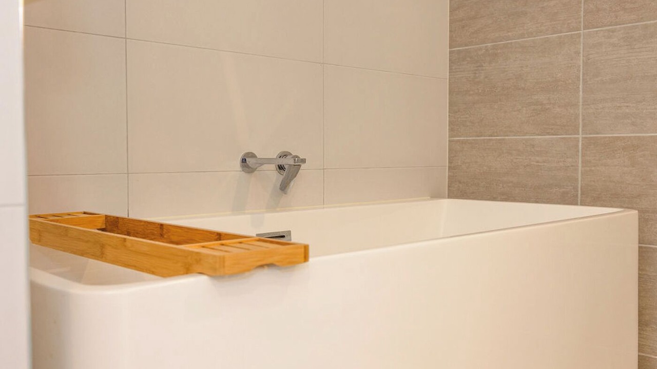 Photo of Bathroom in Broadbeach