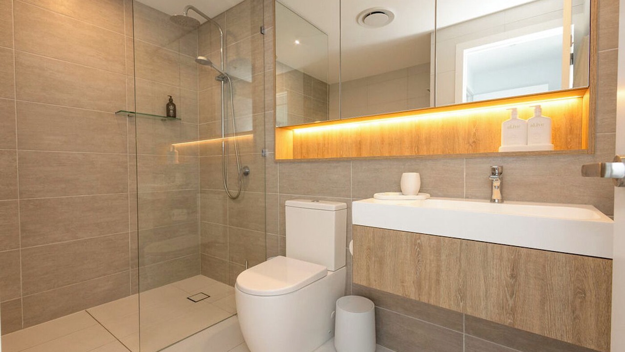 Photo of Bathroom in Broadbeach