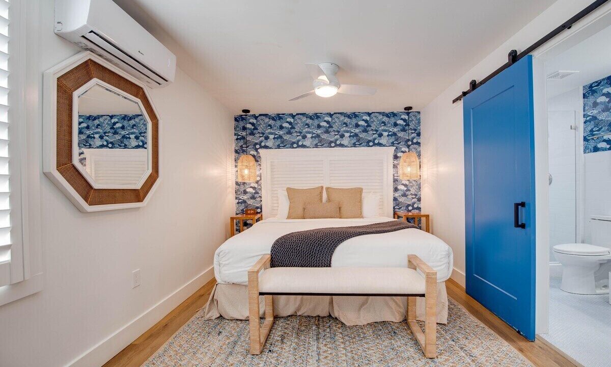 Photo of Bedroom in Historic Seaport