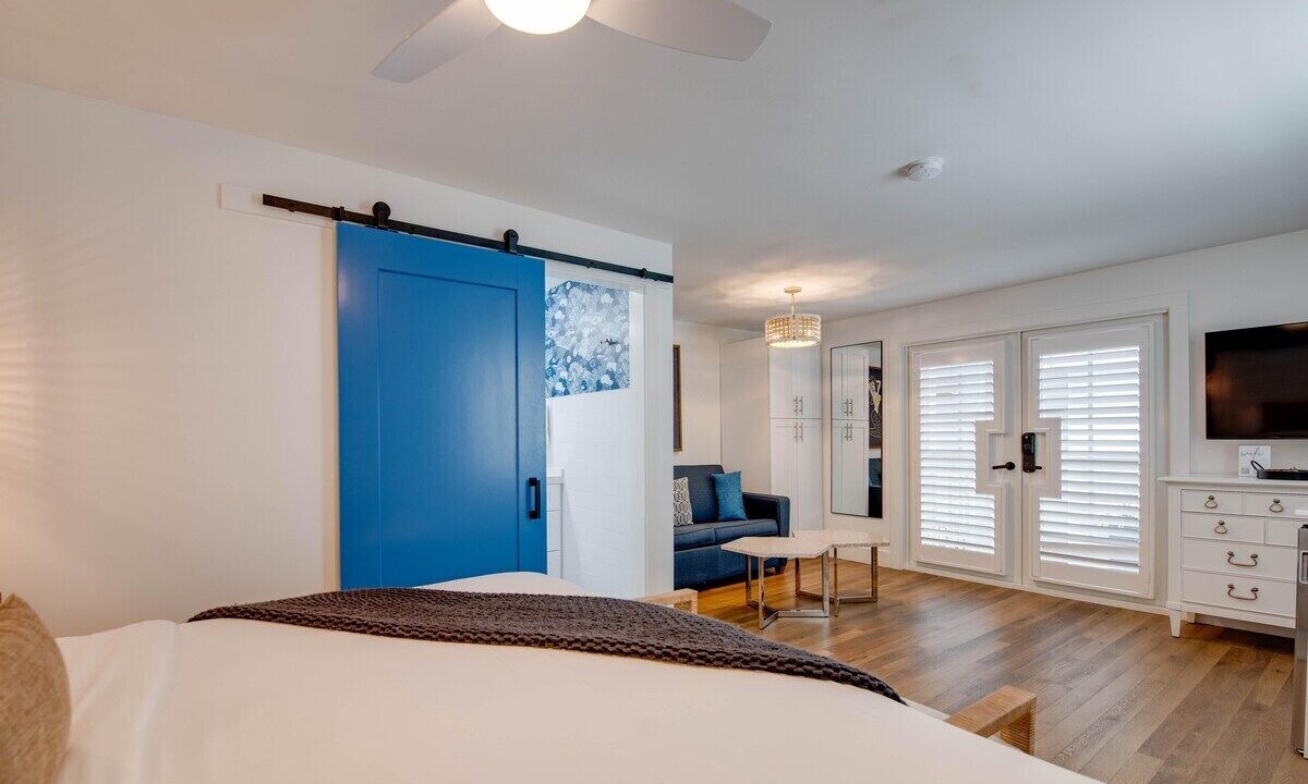 Photo of Bedroom in Historic Seaport