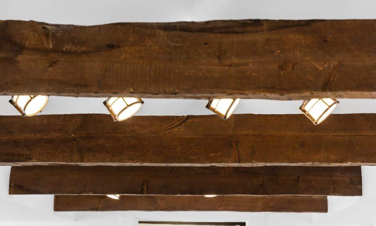 Photo of Others in Queens Square