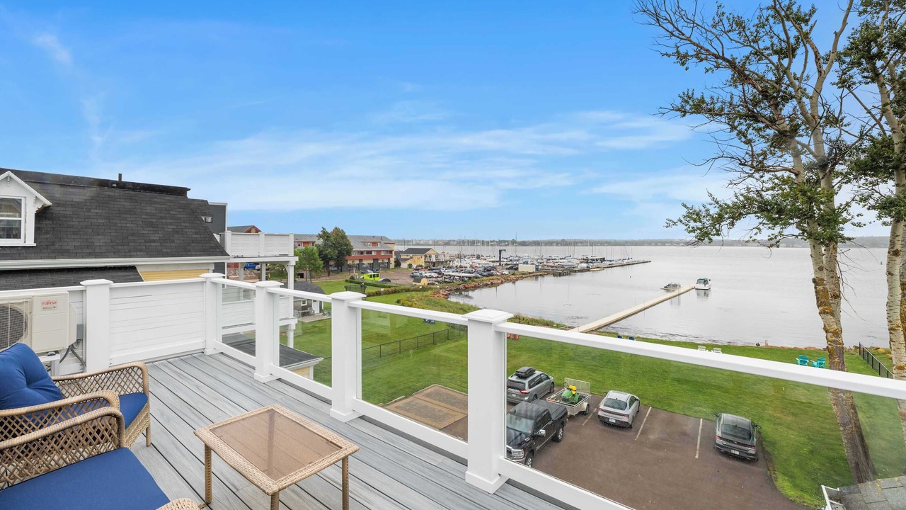 Photo of Patio Balcony in Queens Square